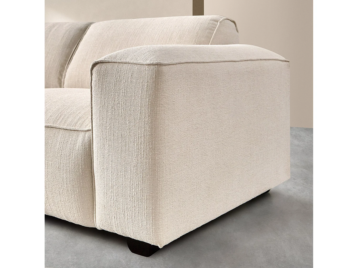 Habitat - Canapé d'angle gauche en tissu bouclette courte Mira - Ivoire - Posada II