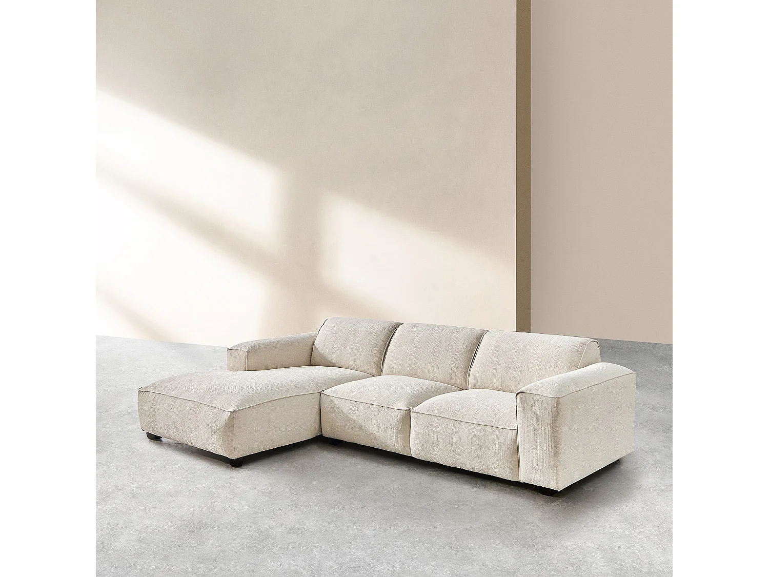 Canapé d'angle gauche en tissu bouclette courte Mira - Ivoire