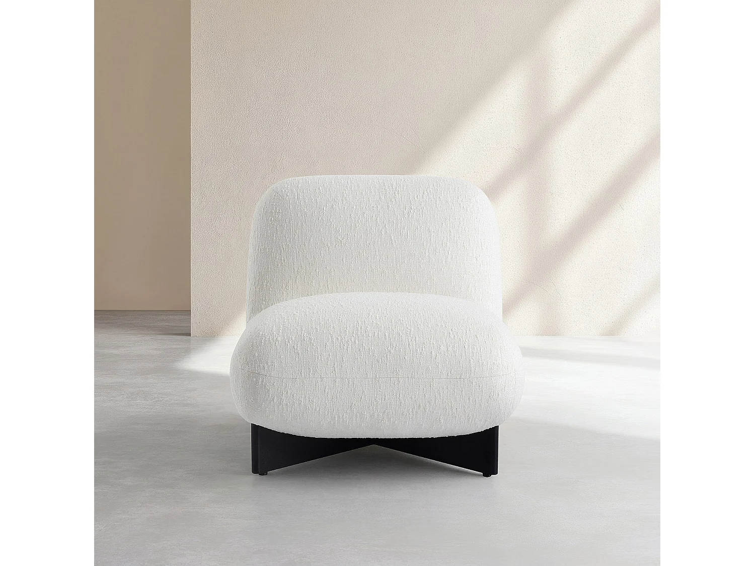 Habitat - Fauteuil en tissu texturé et bois massif - Écru - Skopi