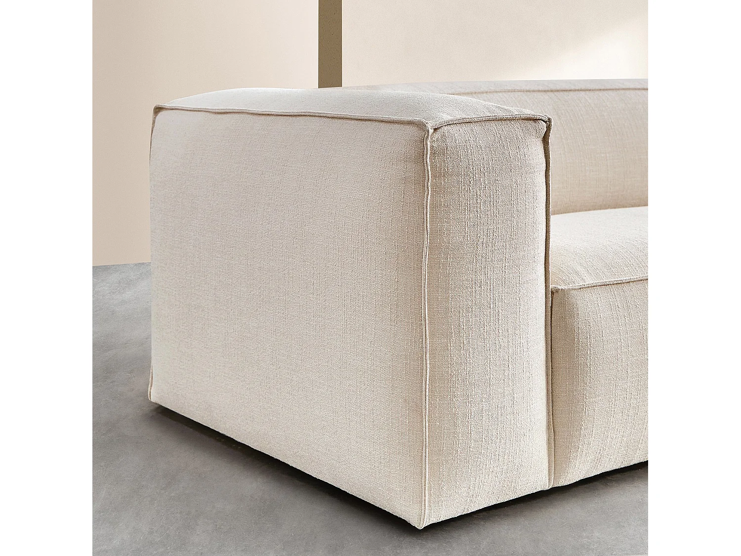 Habitat - Canapé 4 places en tissu bouclette courte Mira - Ivoire - Edwin