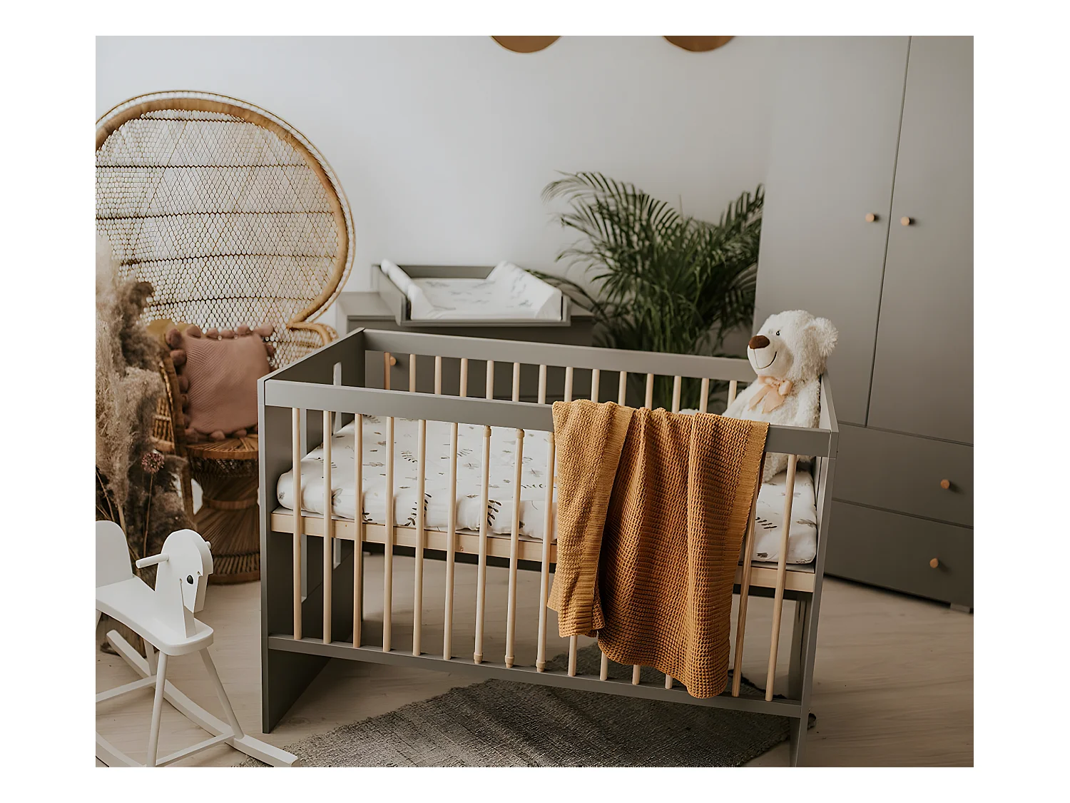 Lit bébé et commode 3 tiroirs Littlesky by Klups Pauline Gris