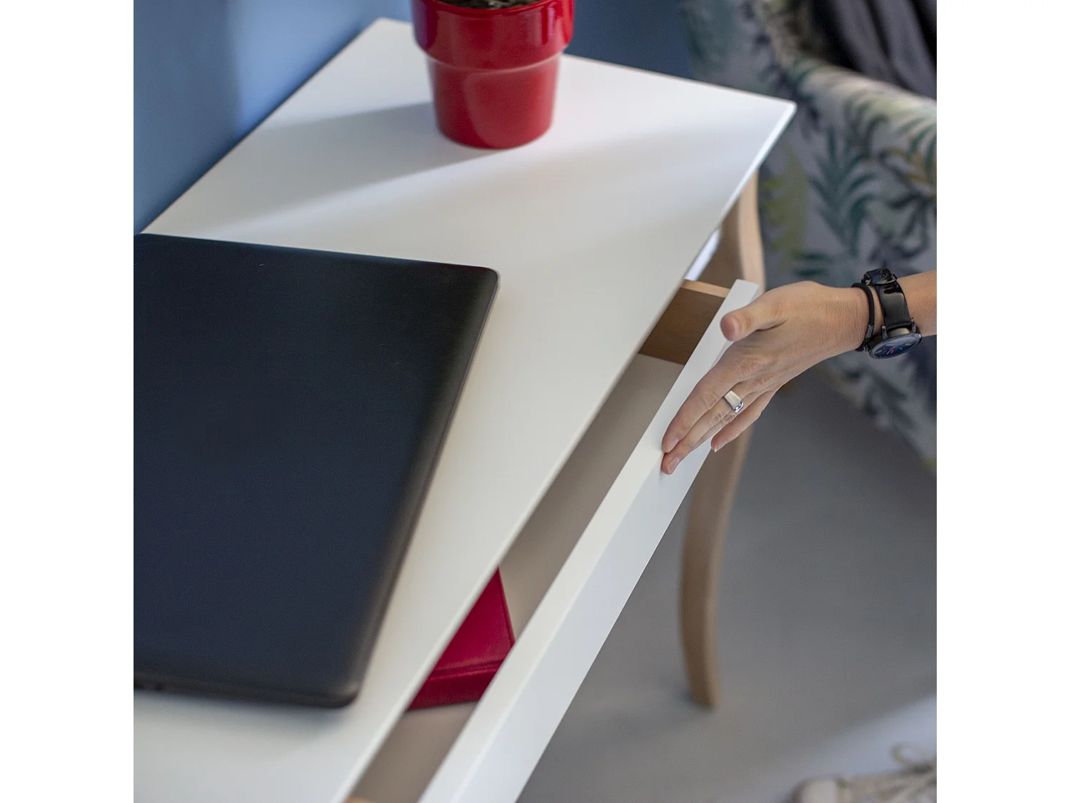 Petit bureau avec tiroir 85 x 40 cm Lillo Blanc | Pieds en hêtre