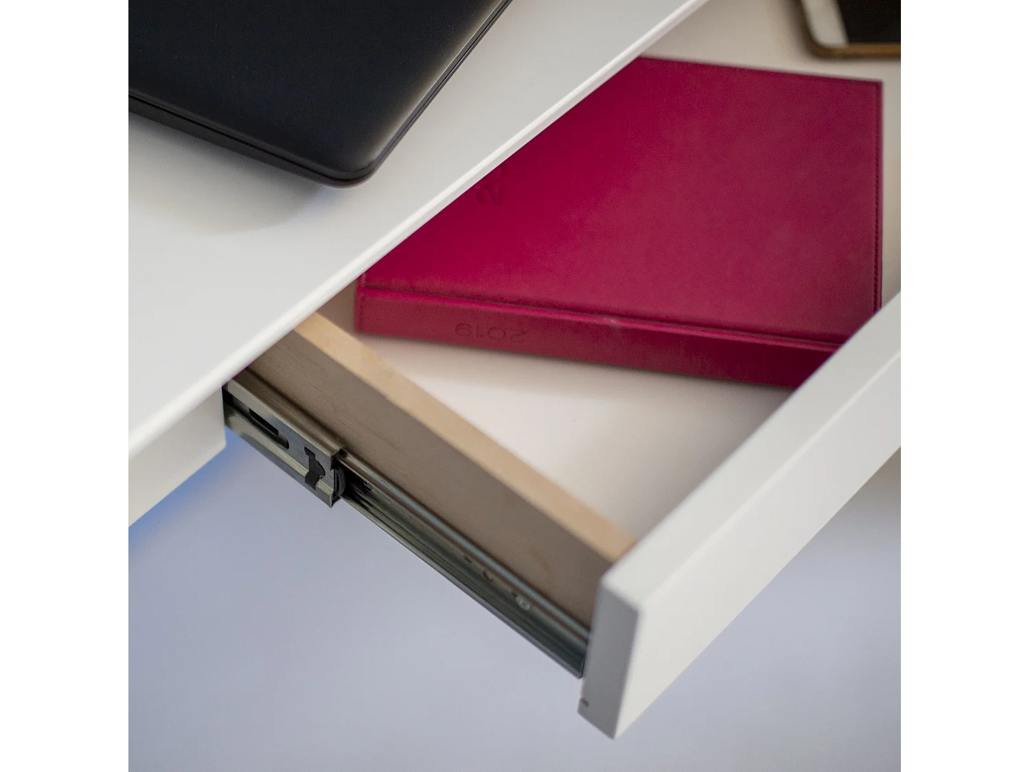 Petit bureau avec tiroir 65 x 40 cm Mamo Vert Sauge | Pieds en hêtre