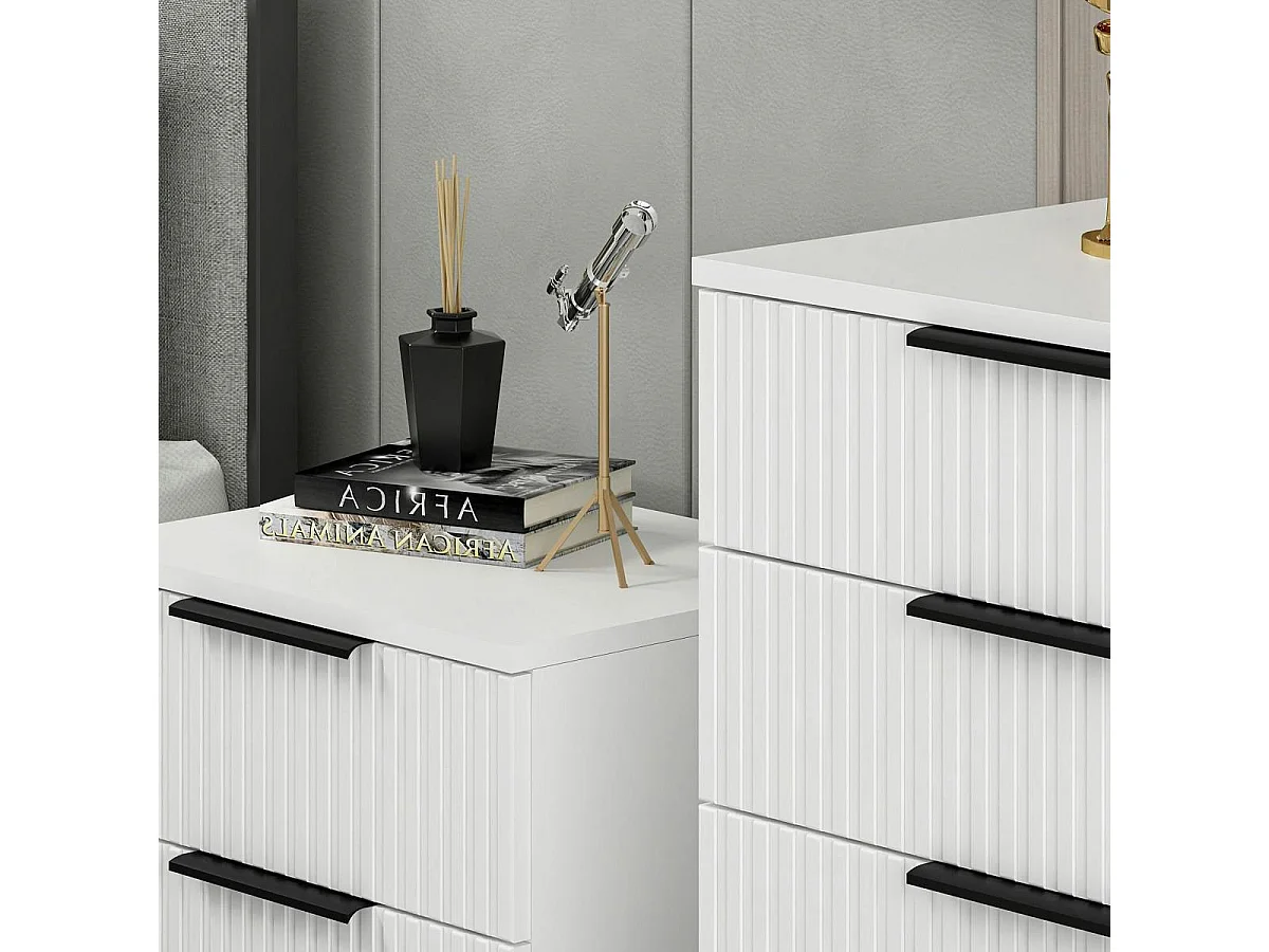 Commode blanche moderne 4 tiroirs, façade rainurée BYRON