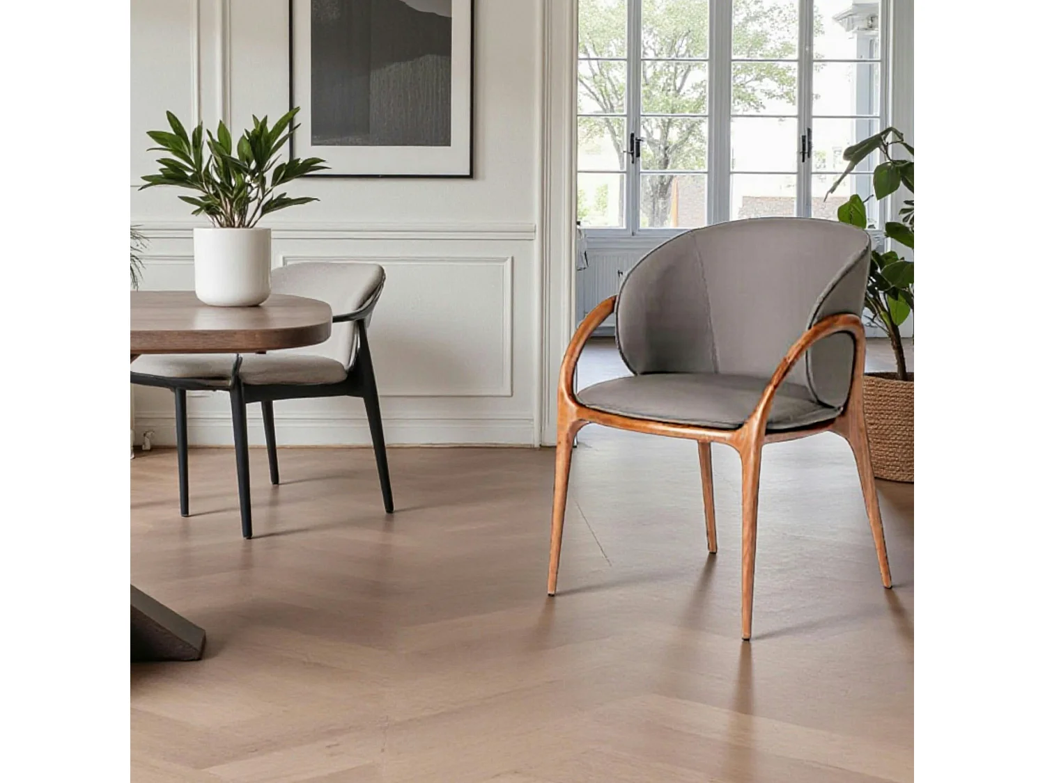 Chaise en cuir gris foncé dos rond accoudoirs bois brun ALDER