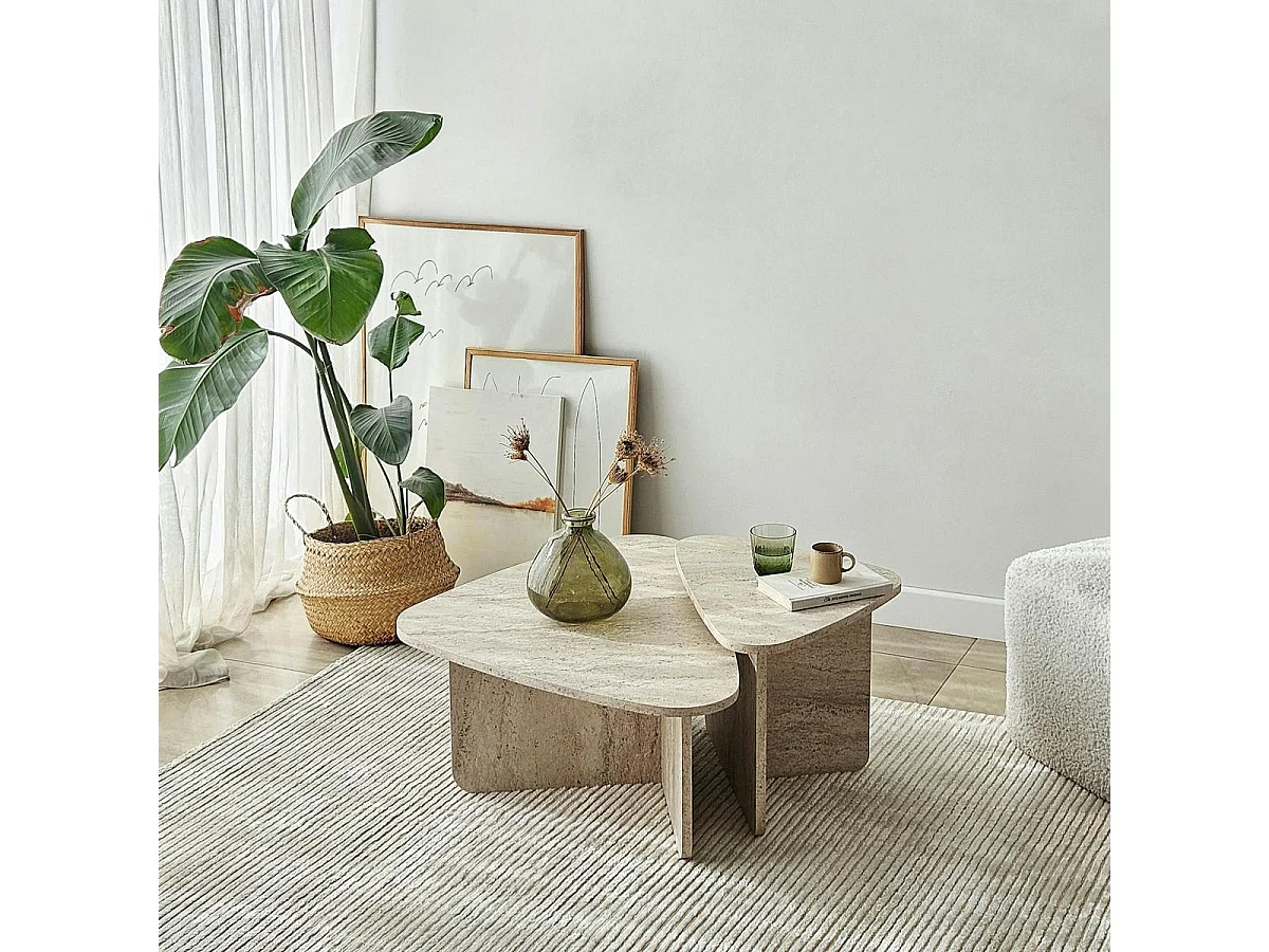 Table basse effet travertin, triangle organique (x2) MARFA