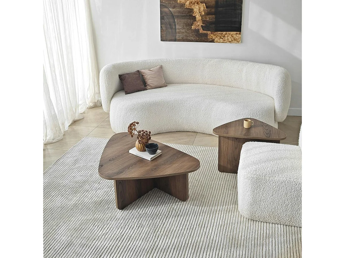 Table basse effet noyer, triangle organique (x2) MARFA