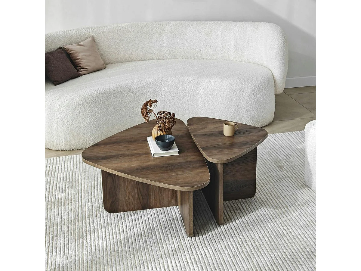 Table basse effet noyer, triangle organique (x2) MARFA