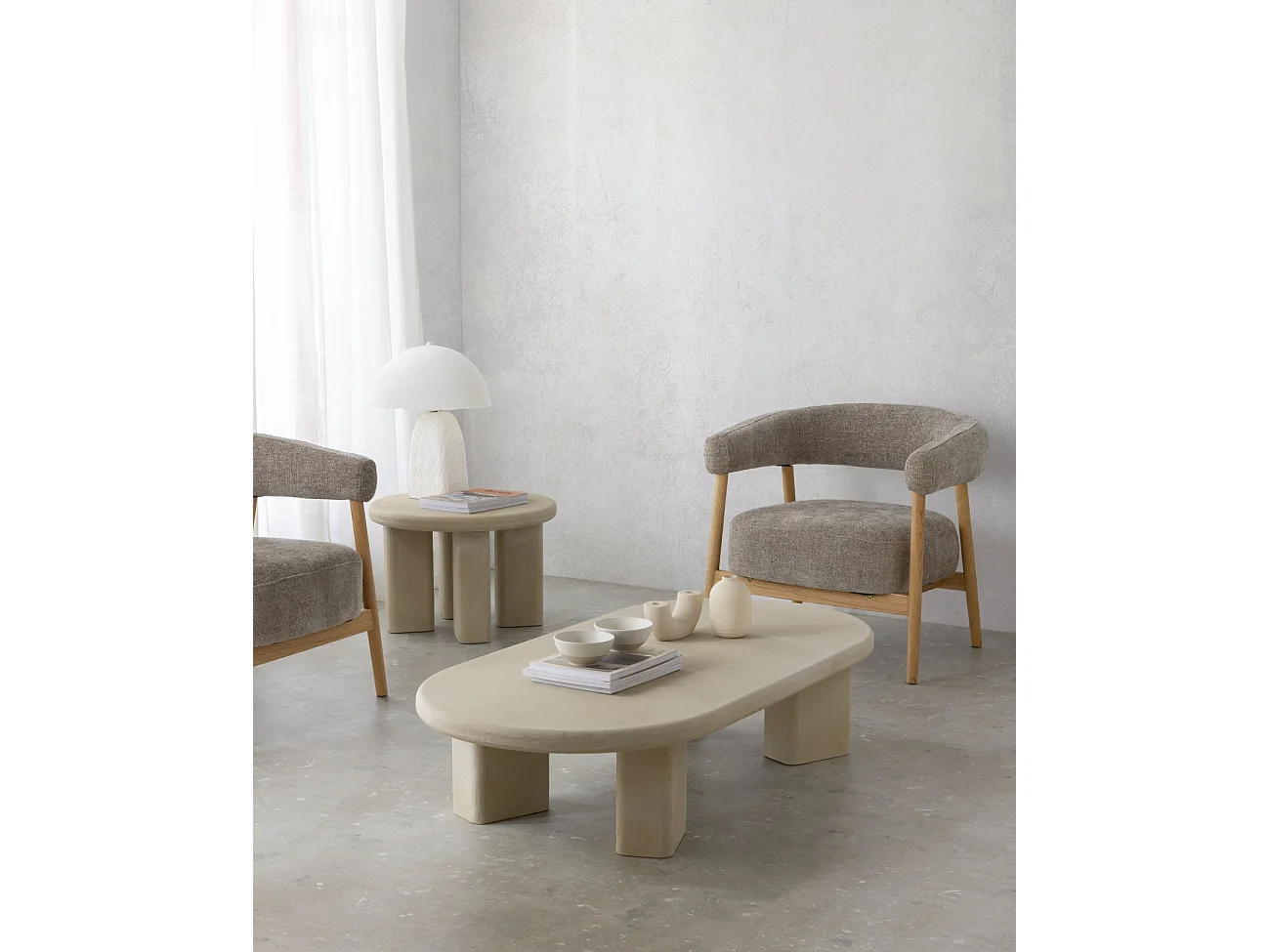 Tavolino da salotto 140x70 cm in poliresina cemento sabbia