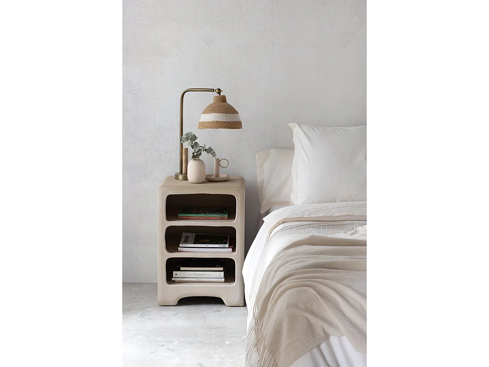 Nachttisch aus weißem Polyresin-Zement