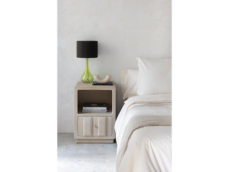 Nachttisch mit Schublade aus sandfarbenem Polyresin-Zement