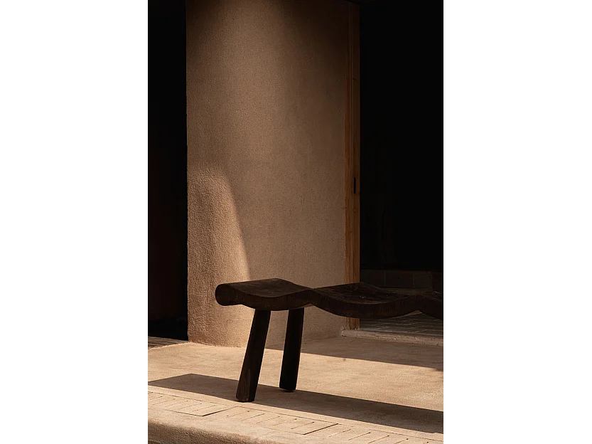 The Lombok Wave Bench - Dark Walnut - M
