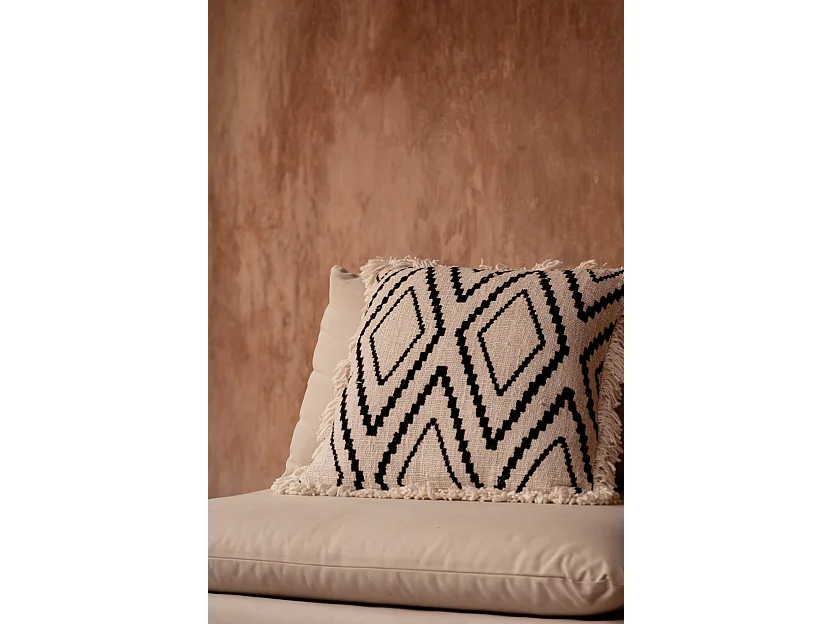 The Sahara Diamond Cushion Cover - Natural Black