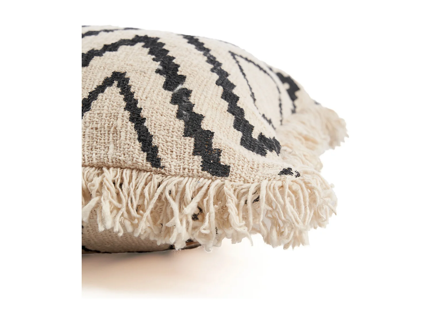 The Sahara Diamond Cushion Cover - Natural Black