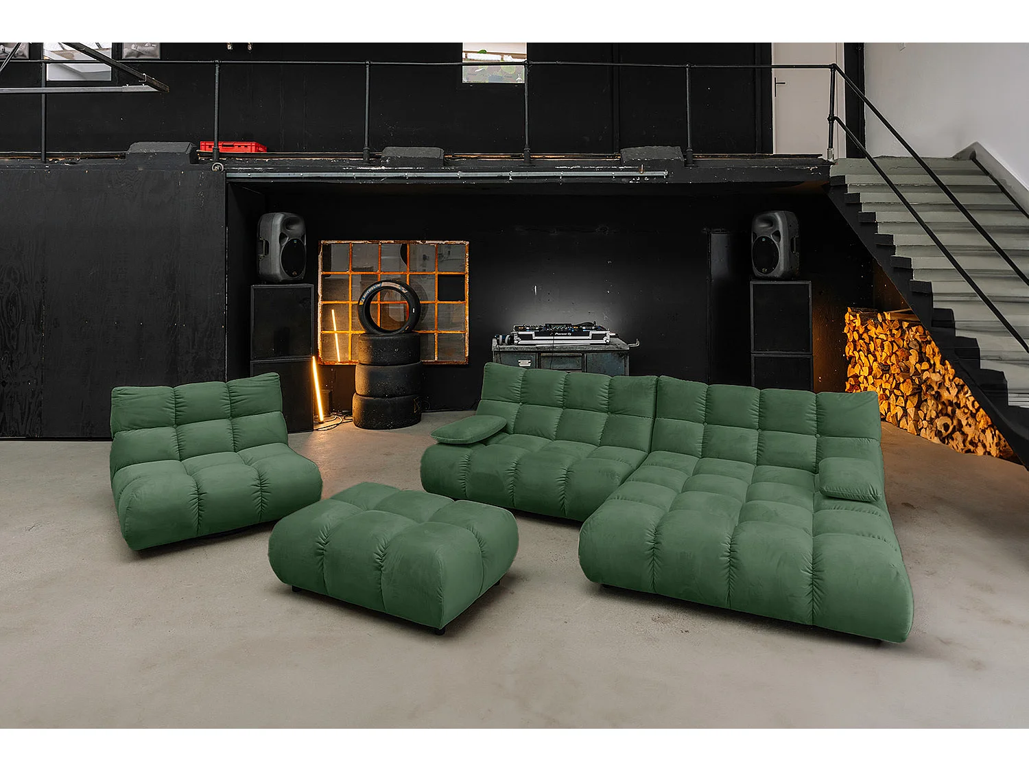 Polsterhocker - Smaragdgrün Velvet - VIVIEN