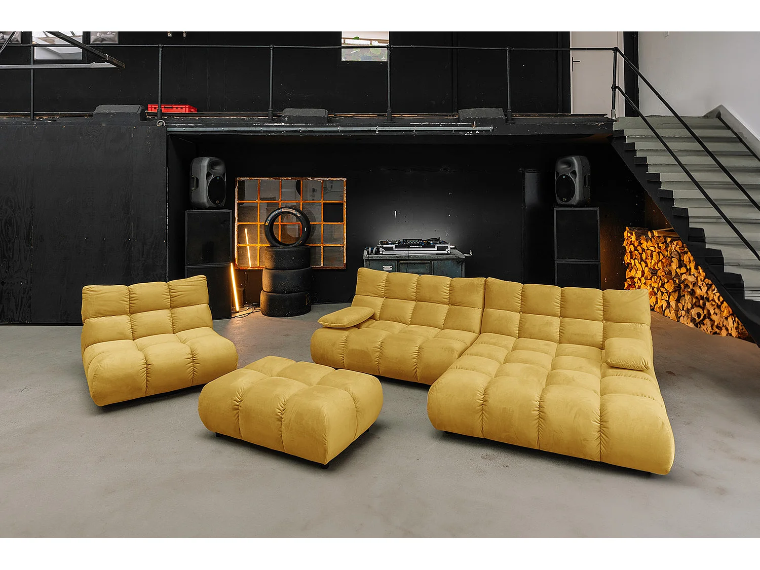 Polsterhocker - Gelb Velvet - VIVIEN