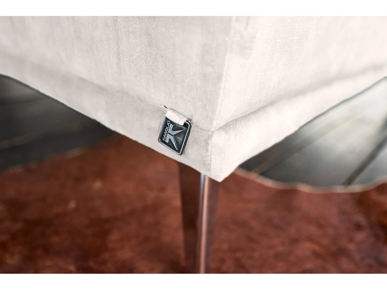 Polsterhocker - Cremeweiß Velvet - WIOLO