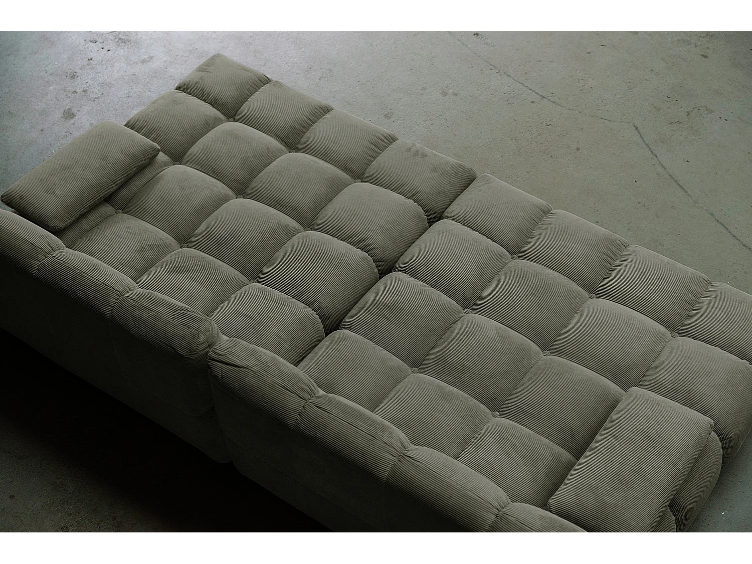 Bigsofa - Grün Cord - VIVIEN