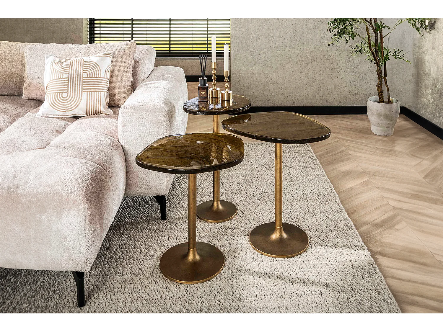 Beistelltisch - Gold Glas - 53 x 42 cm - DARI