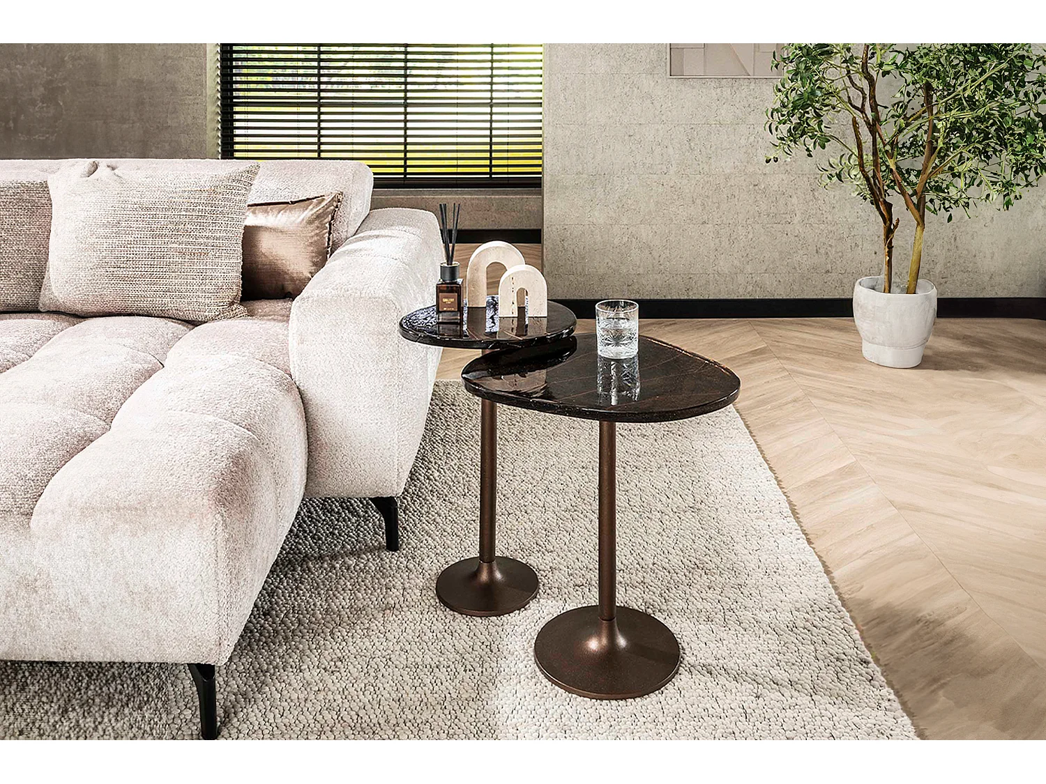 Beistelltisch - Braun Glas - 50 x 42 cm - DARI