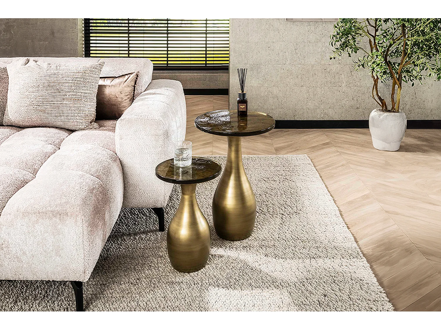 Mesa auxiliar - oro Cristal - 30 x 30 cm - MOKKA