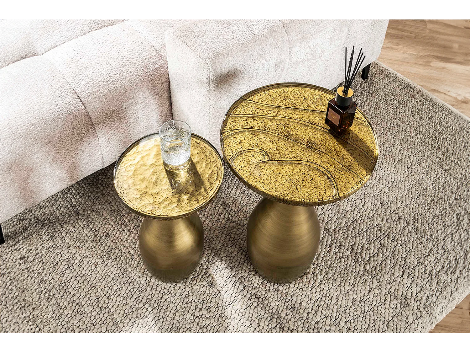 Mesa auxiliar - oro Cristal - 30 x 30 cm - MOKKA