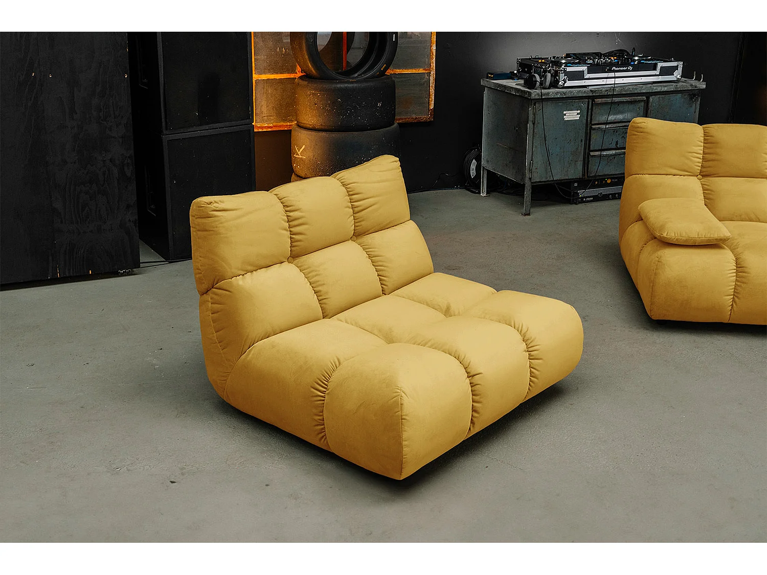 Drehsessel - Gelb Velvet - VIVIEN