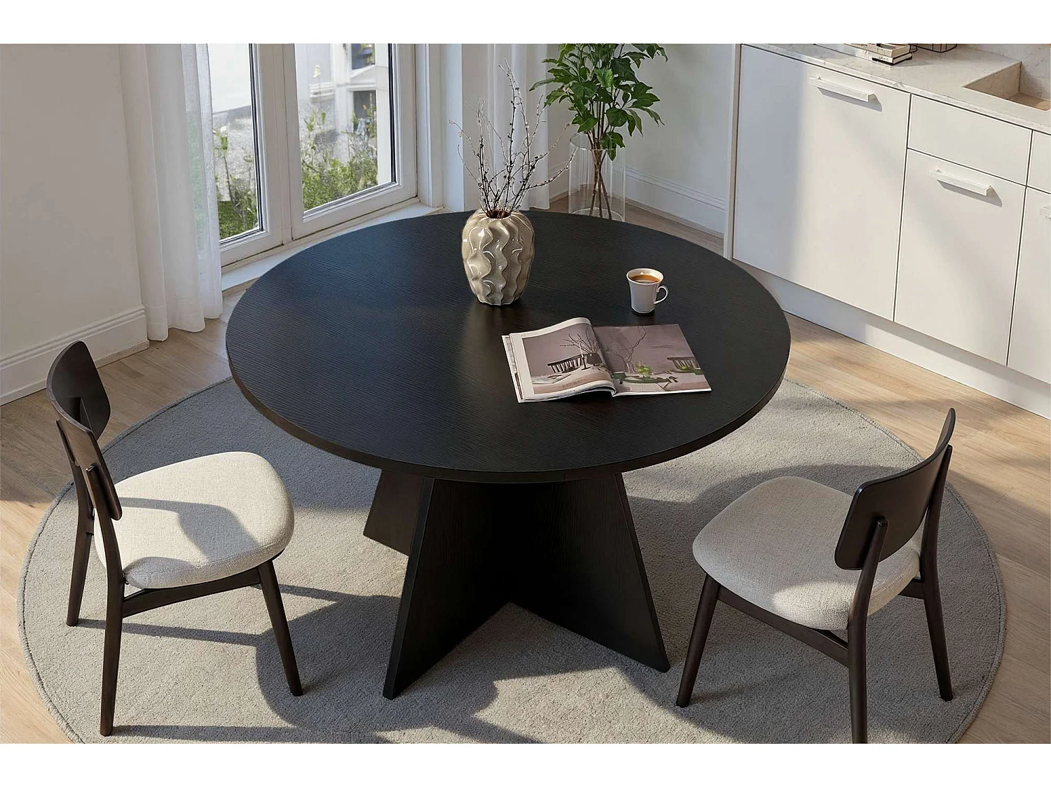 Premium Svart Trämatbord "Virella" - Klassisk Rund Design - 120x120x75cm
