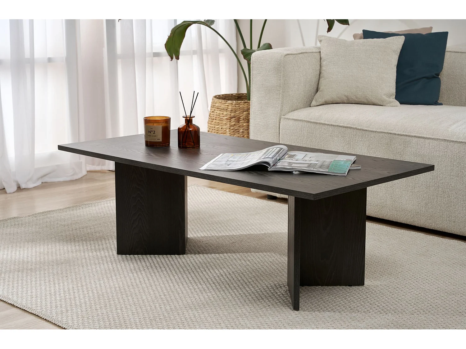 Table basse en bois "Sabin" - 60 x 119 x 40 cm - Lumière Noire