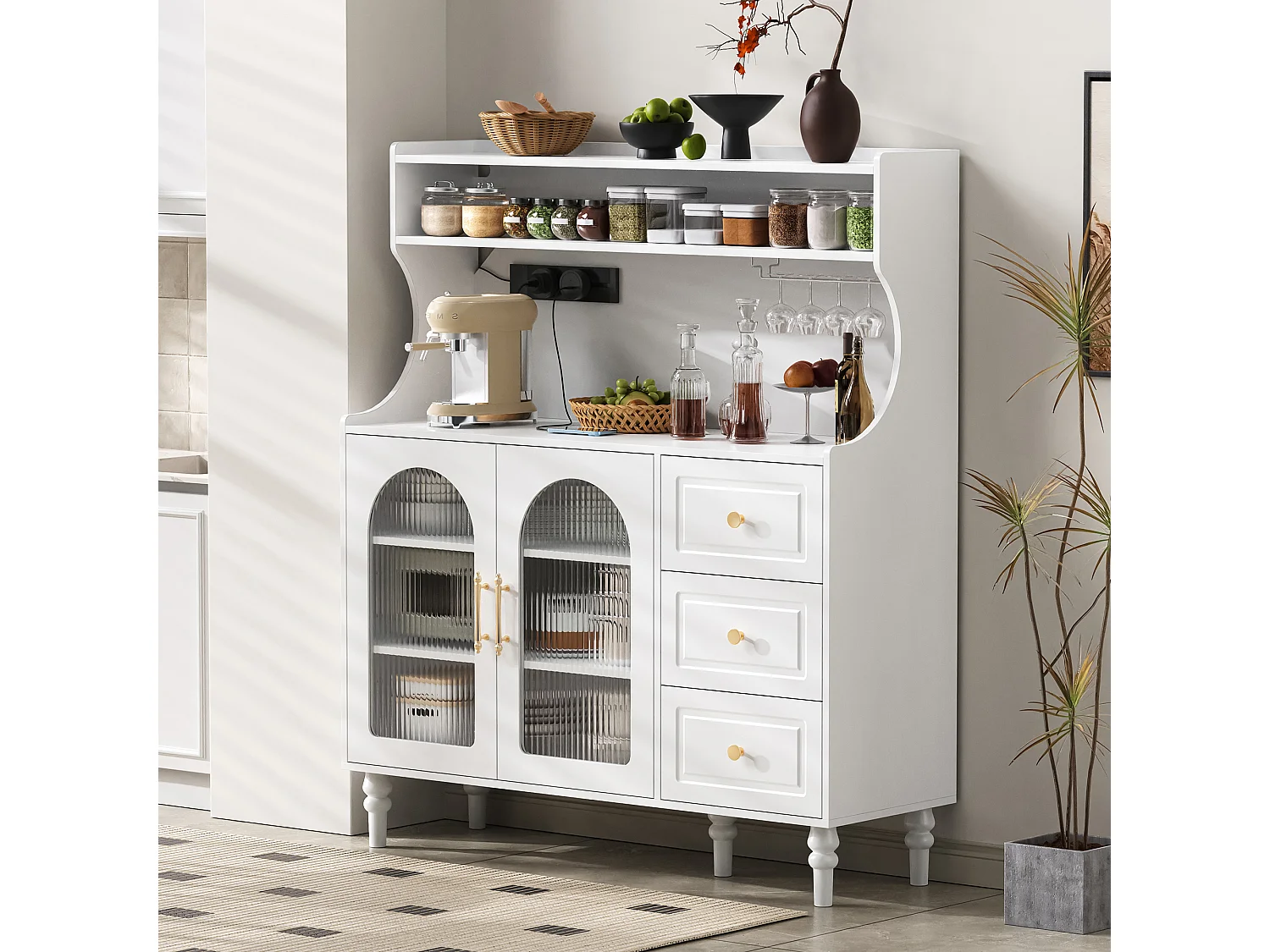 Modernes Küchenbuffet 120x40x138.5cm - mit Steckdose und Weinglashaltern - mit 3 Schubladen und 2 Türen - Weiß