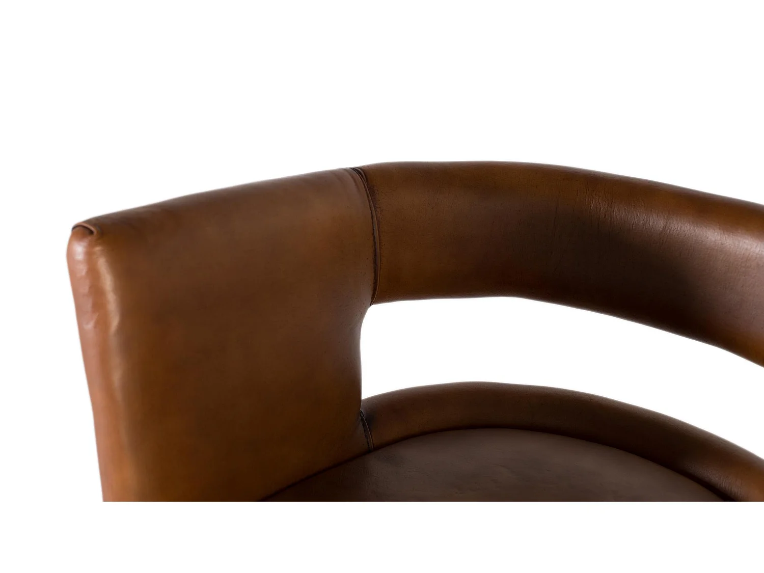 Taburete tapizado en piel natural y estructura metálica curvada