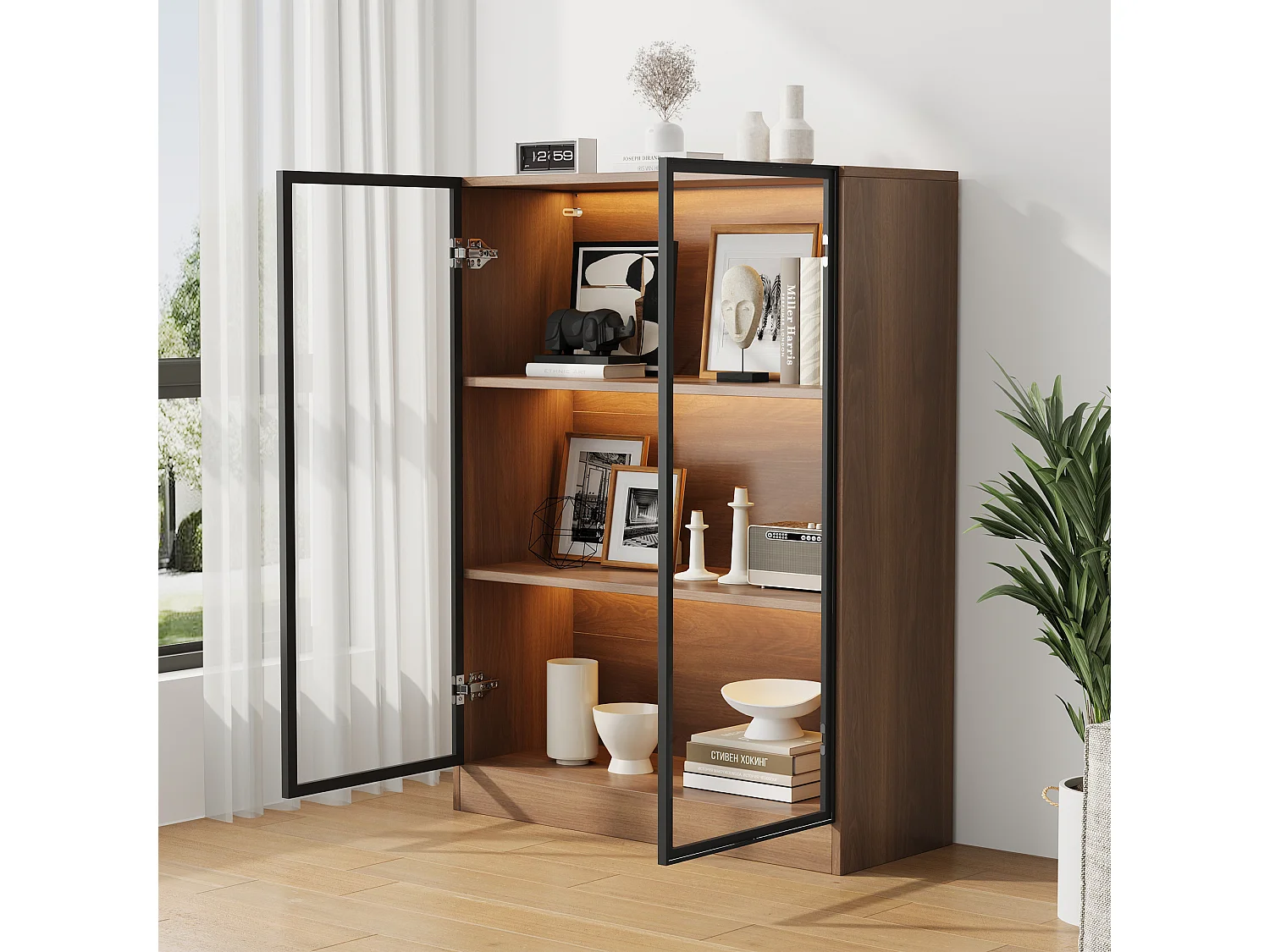 Witryna z 2 drzwiami szklanymi - 80 x 32 x 106 cm - z 3-poziomowymi półkami + diody LED - płyta wiórowa + szkło - orzech