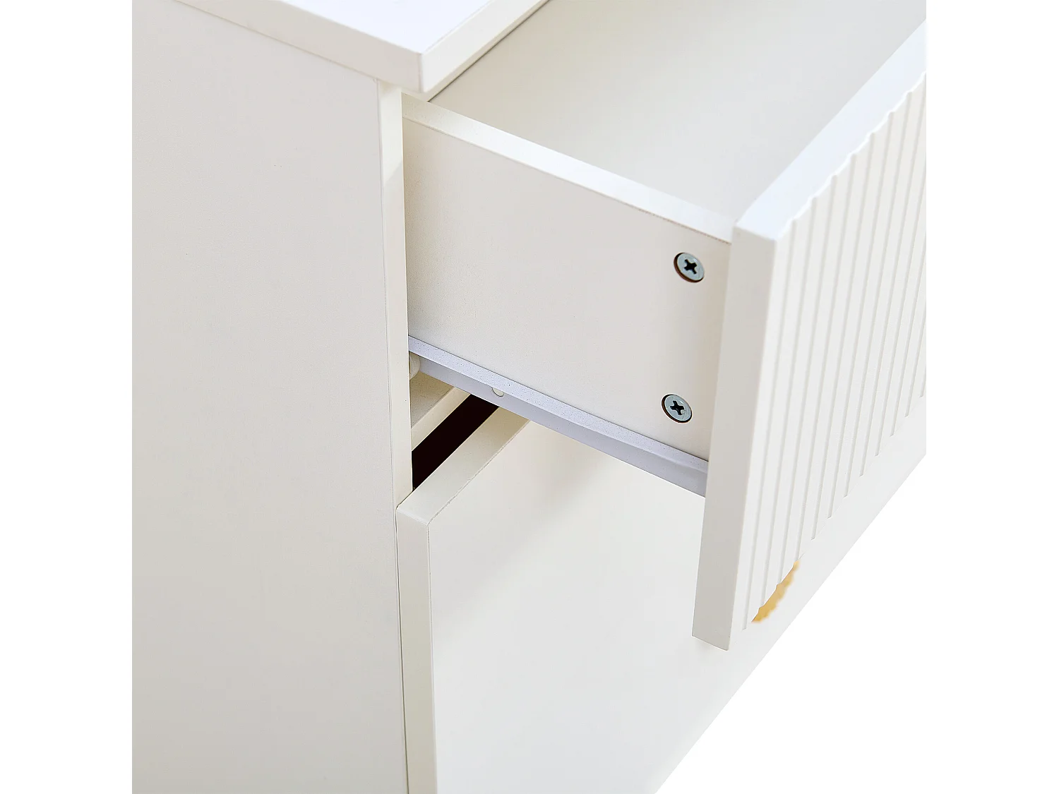 URBAN MEUBLE Buffet élégant crème à 6 tiroirs avec façades rainurées et poignées dorées - style contemporain