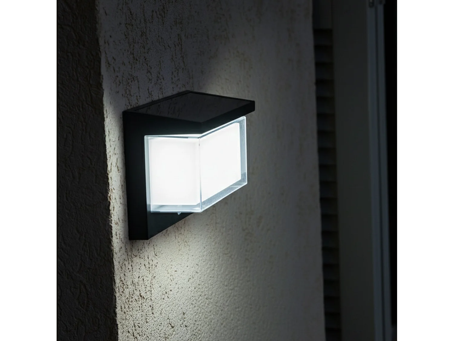 Applique murale solaire ZEANY Noir Acier H9cm