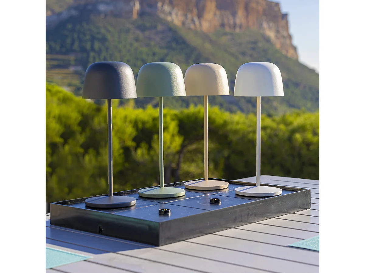 Plateau de chargement PLATE Noir Plastique 6 Lampes