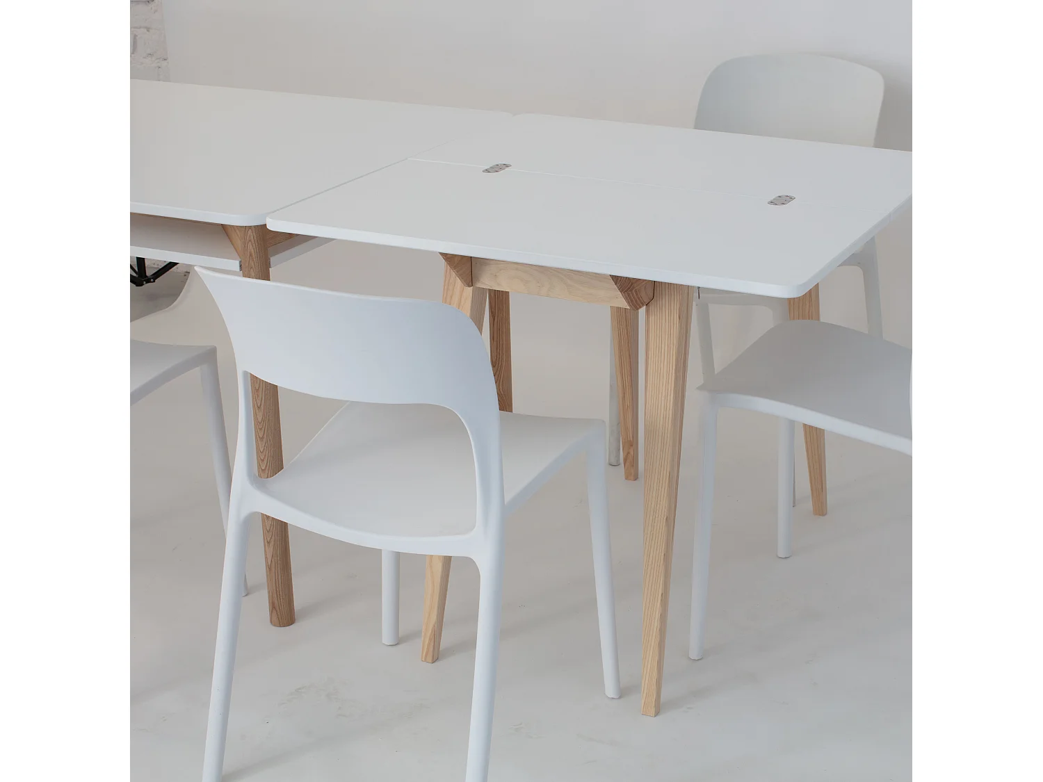 Petite console extensible 45 x 90 cm Envelope Vert Sauge | Pieds en frêne