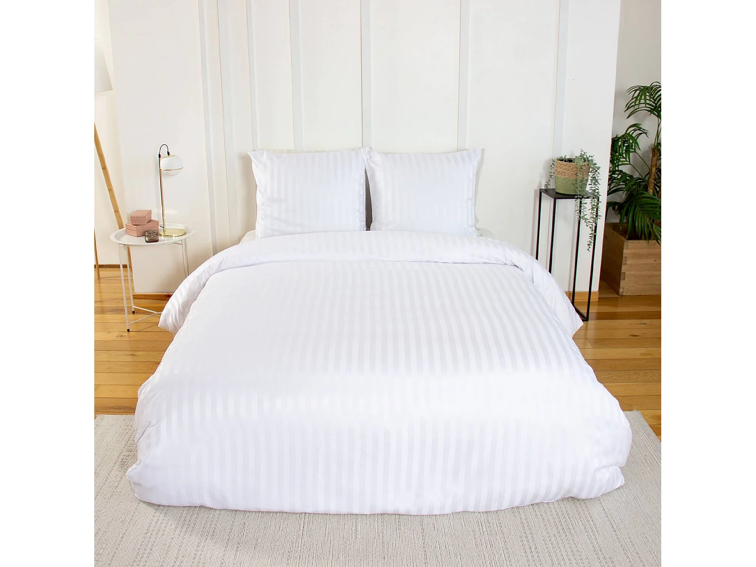 Ropa de cama de poliéster efecto satén con finas rayas blanco, 2