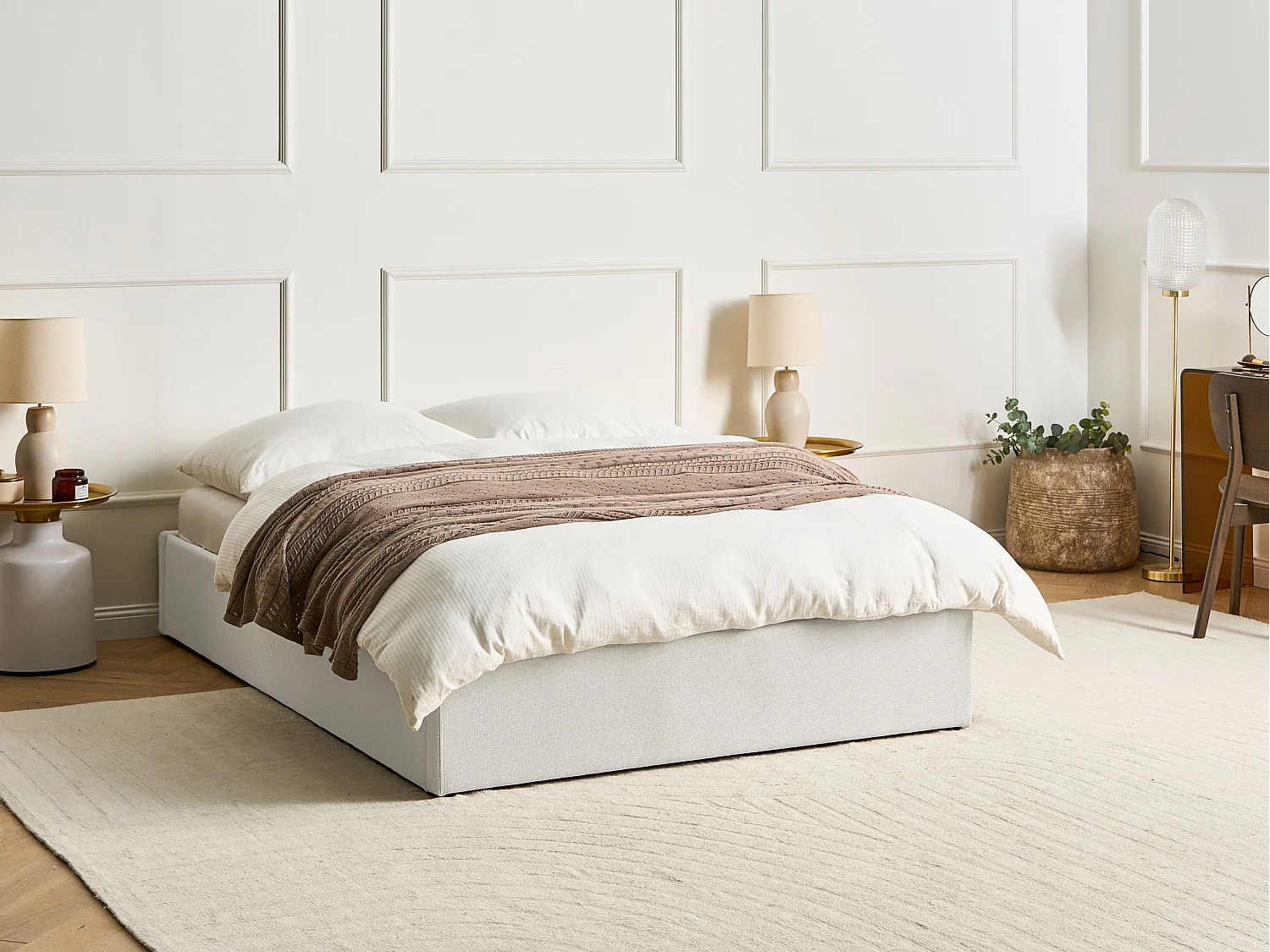 Bett mit Stauraum Stoff DINAN 140 x 200 cm Hellbeige