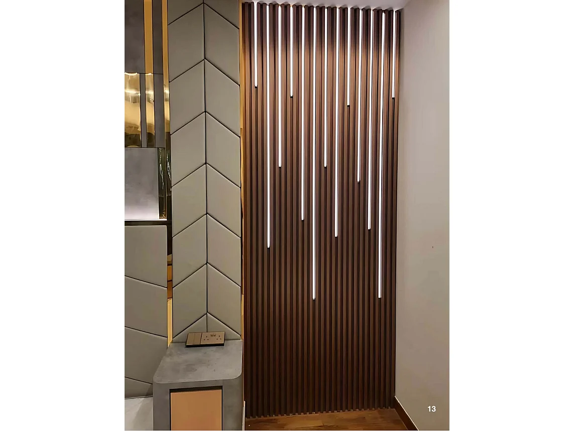 Bande LED silicone 220 volt sans transformateur pour panneaux acoustiques, profondeur 1 cm, épaisseur 1.3 cm.