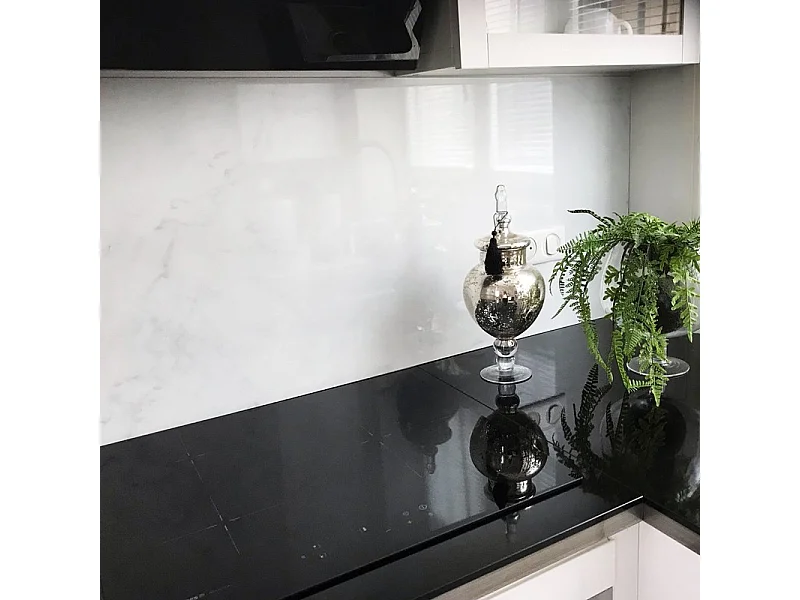 Crédence cuisine en aluminium - marbre blanc - 240x50 cm (en 2 bandeaux)