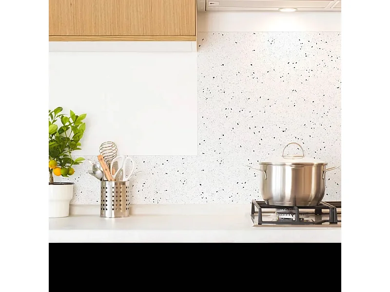 Crédence cuisine en aluminium - motif terrazzo blanc et noir - 300x20 cm (en 3 bandeaux)