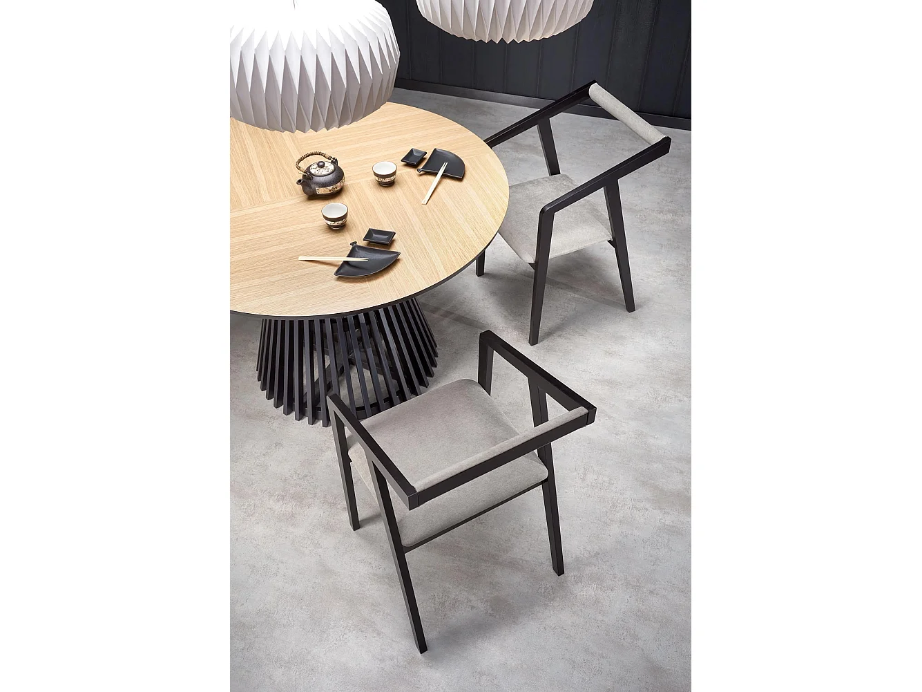 Table ronde MDF plaqué chêne pied noir Ø120 cm