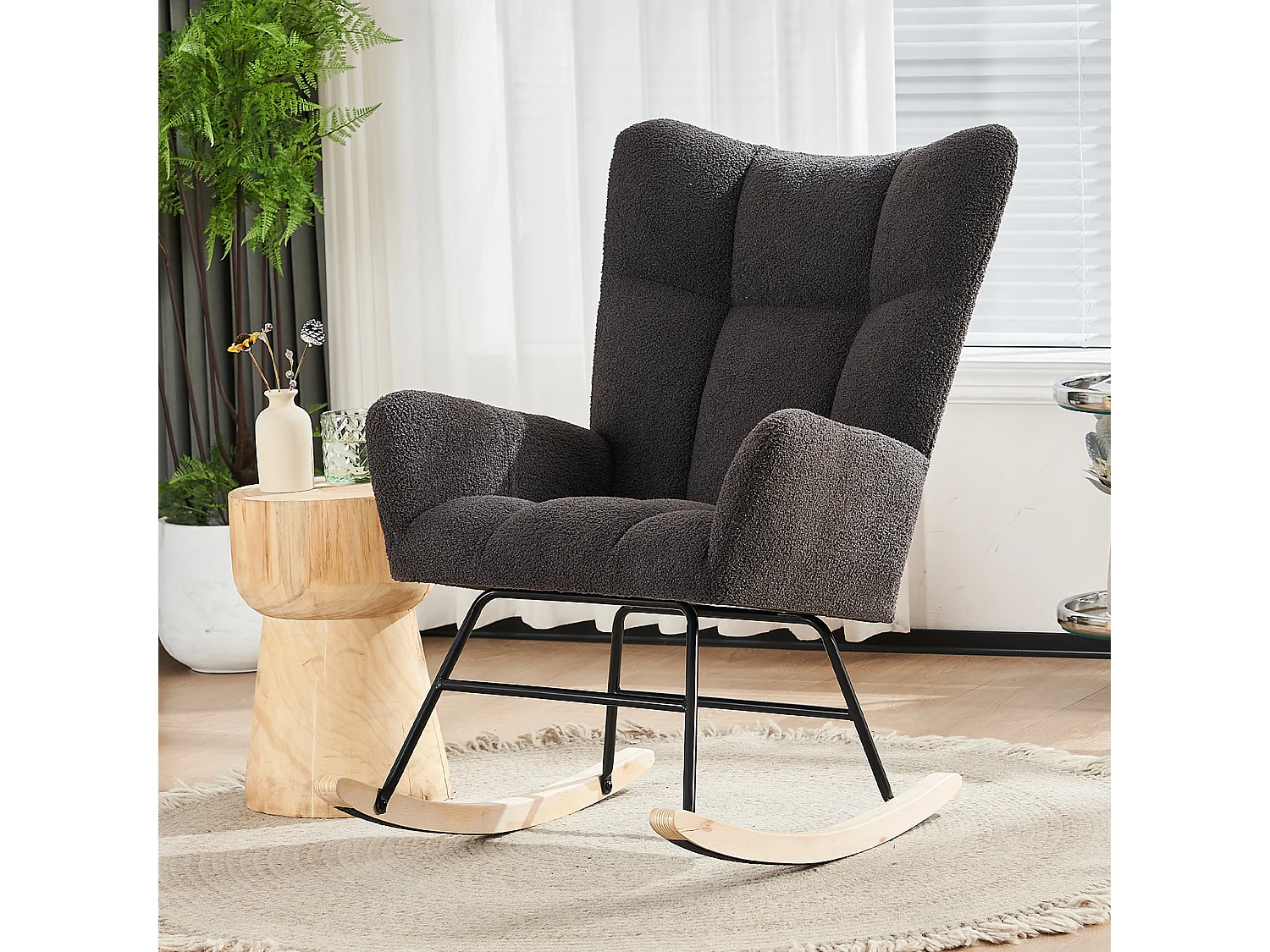 Fauteuil à bascule avec dossier haut et accoudoirs- Rocking chair en tissu Teddy gris