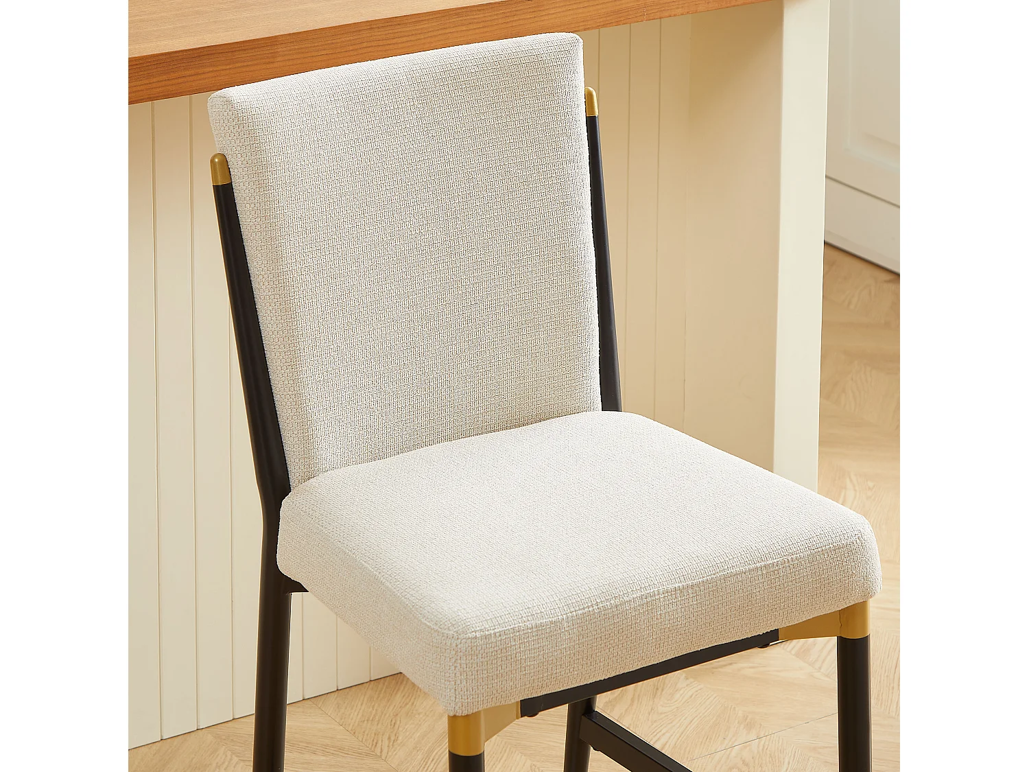 Lot de 2 tabourets de bar en tissu beige - Cadre en métal noir et or