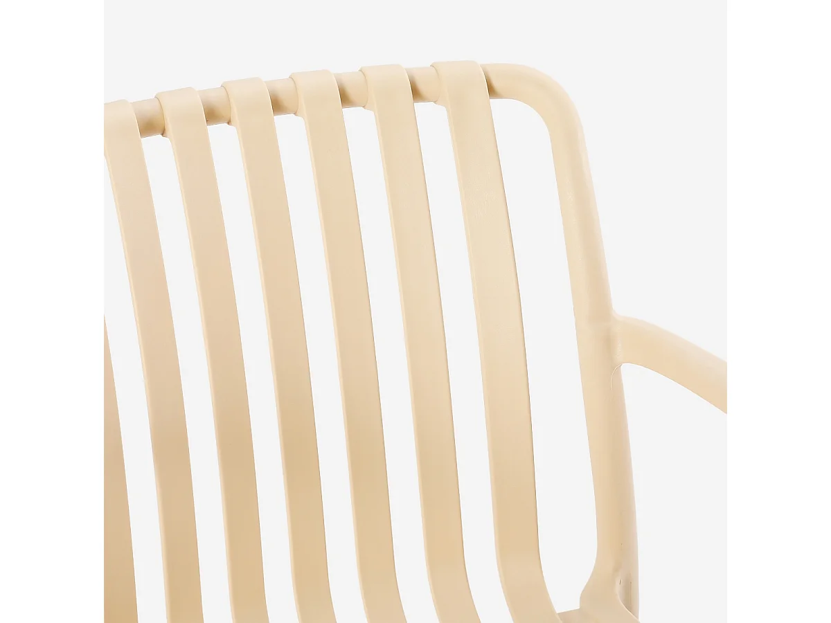 Moderne Gartenstuhl mit Armlehnen aus Polypropylen für den Außenbereich Simao - Beige