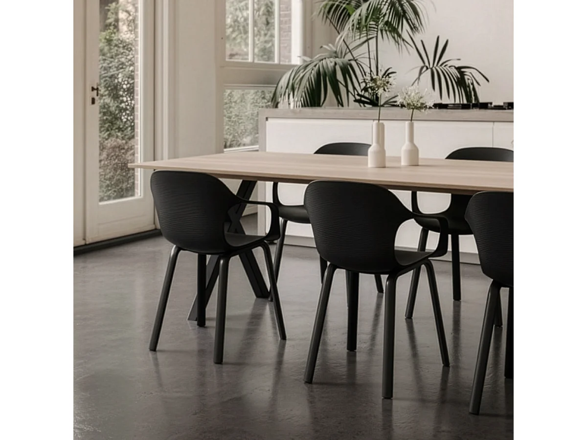 Set 4 sedie sala da pranzo con design contemporaneo Corto - Nero