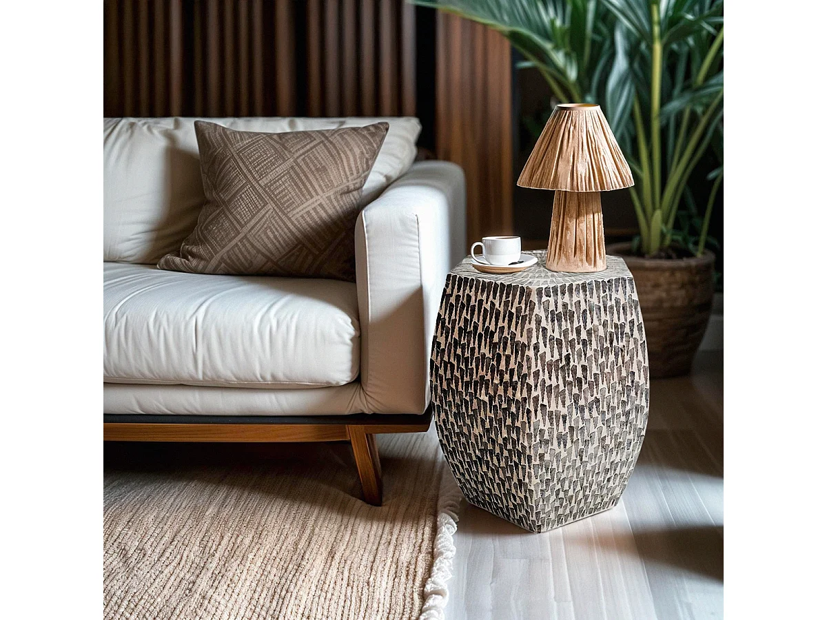 Tisch sechseckig, modernes Design mit Perlmutt-Intarsien Tari