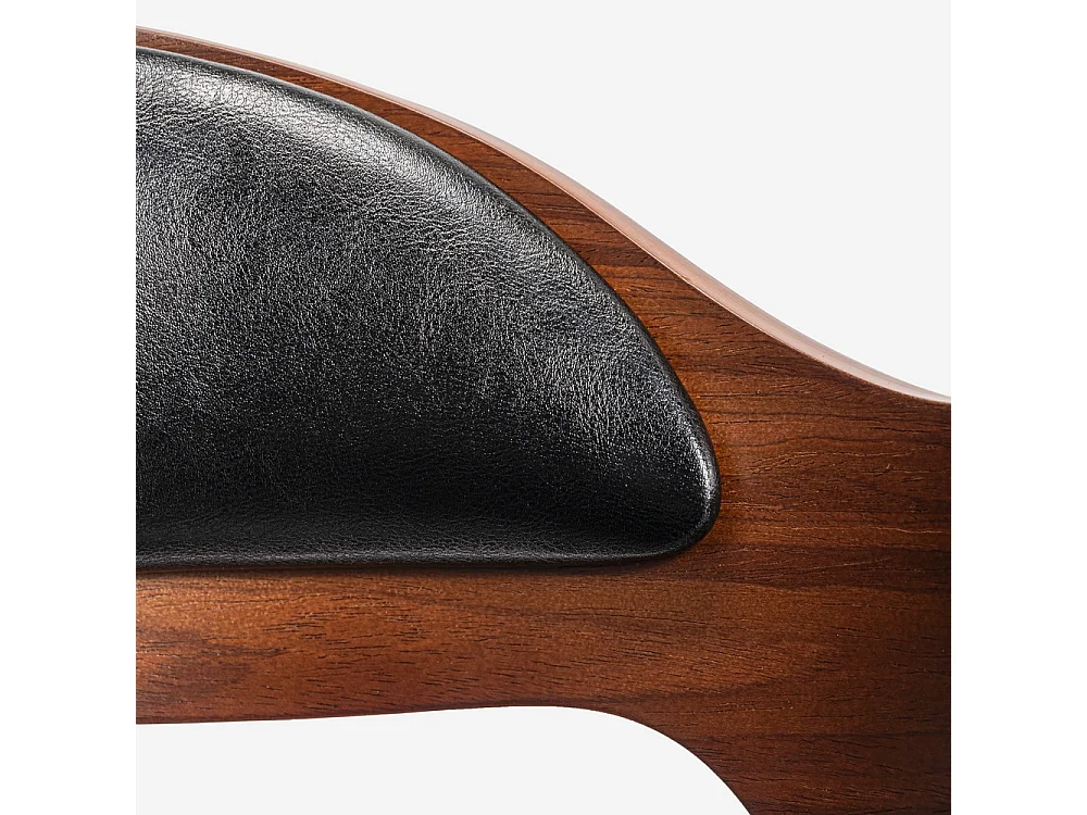 Barhocker hoch drehbar aus Holz und schwarzem Kunstleder Soru