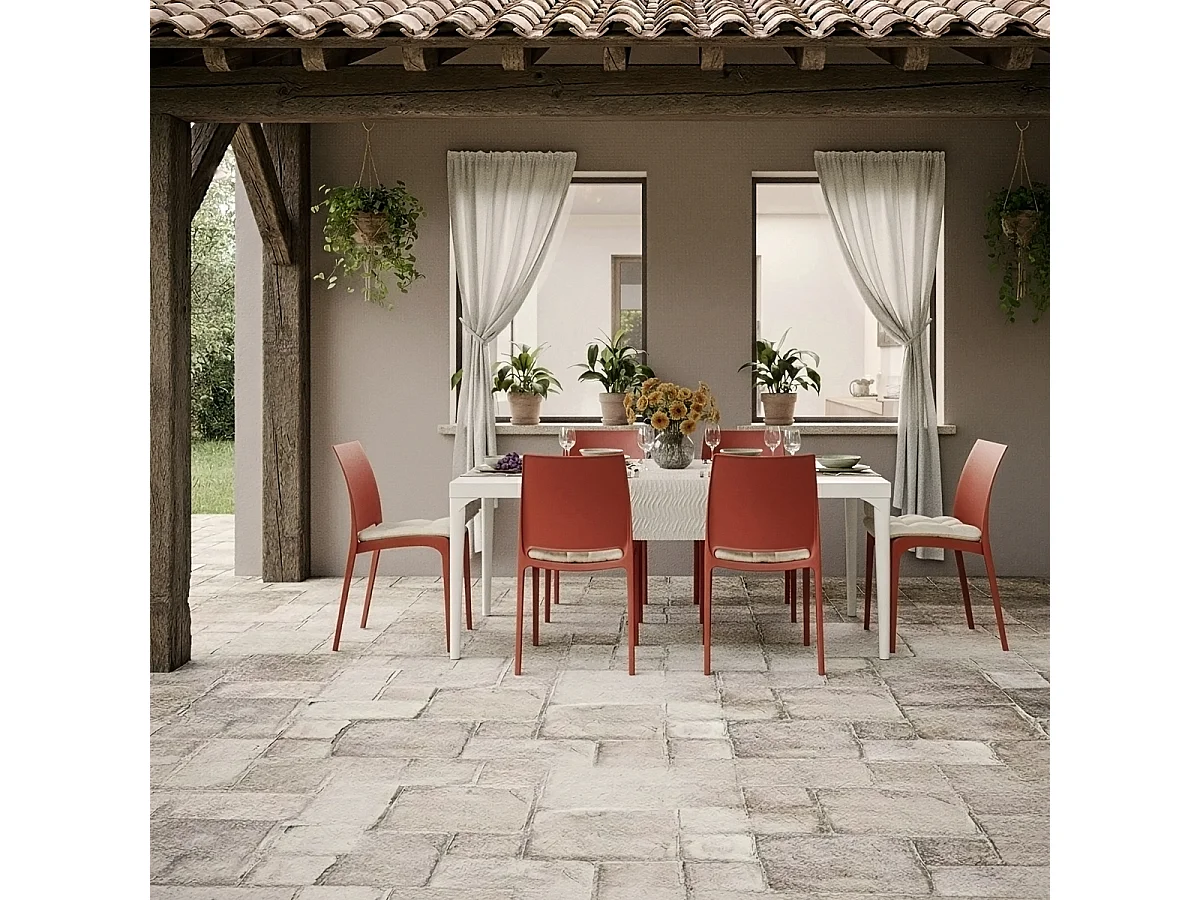 Stock de 25 sillas apilables para jardín restaurante bar exterior Volga Bica - Rojo