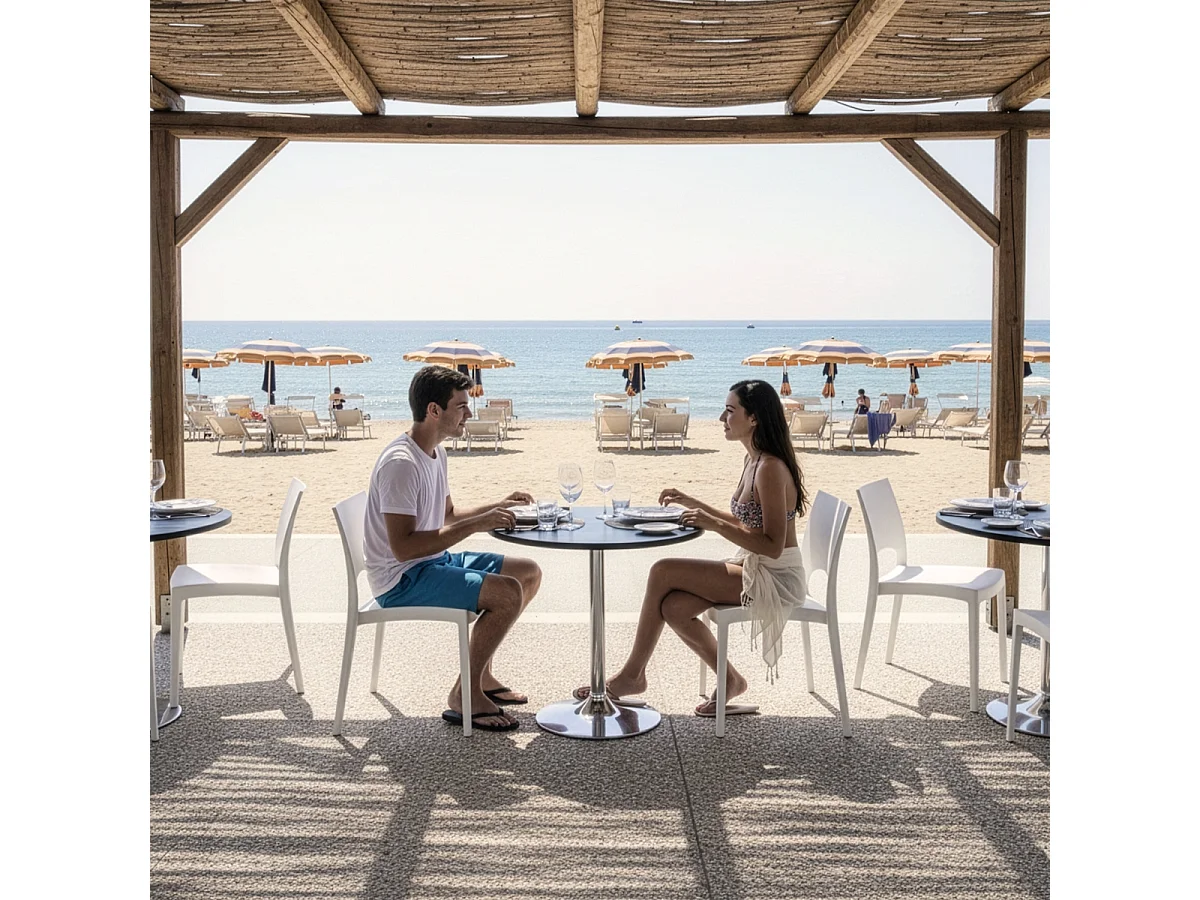 Table Ronde Noire 70x70cm Avec 2 Chaises Colorées Grand Soleil Set Intérieur Bar Café Paris Cosmopolitan - Blanc